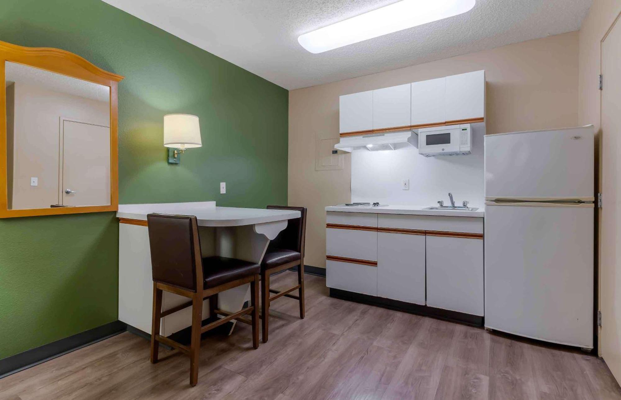 Hawthorn Extended Stay By Wyndham Irving Dfw North Eksteriør billede