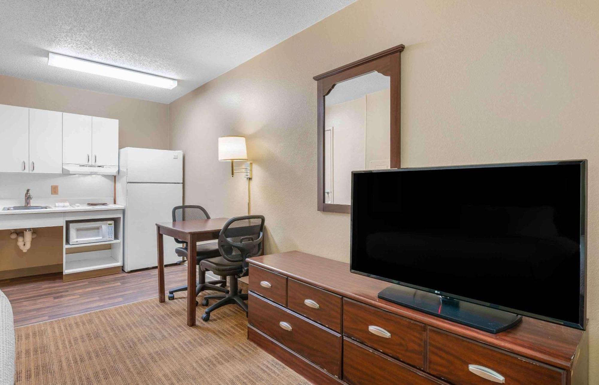 Hawthorn Extended Stay By Wyndham Irving Dfw North Eksteriør billede