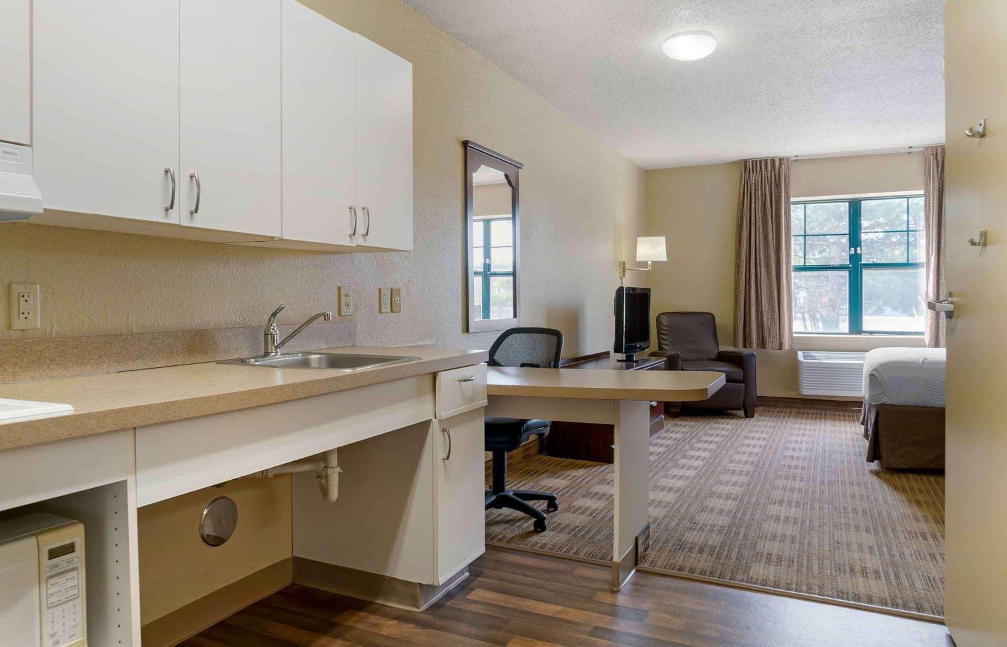 Hawthorn Extended Stay By Wyndham Irving Dfw North Eksteriør billede